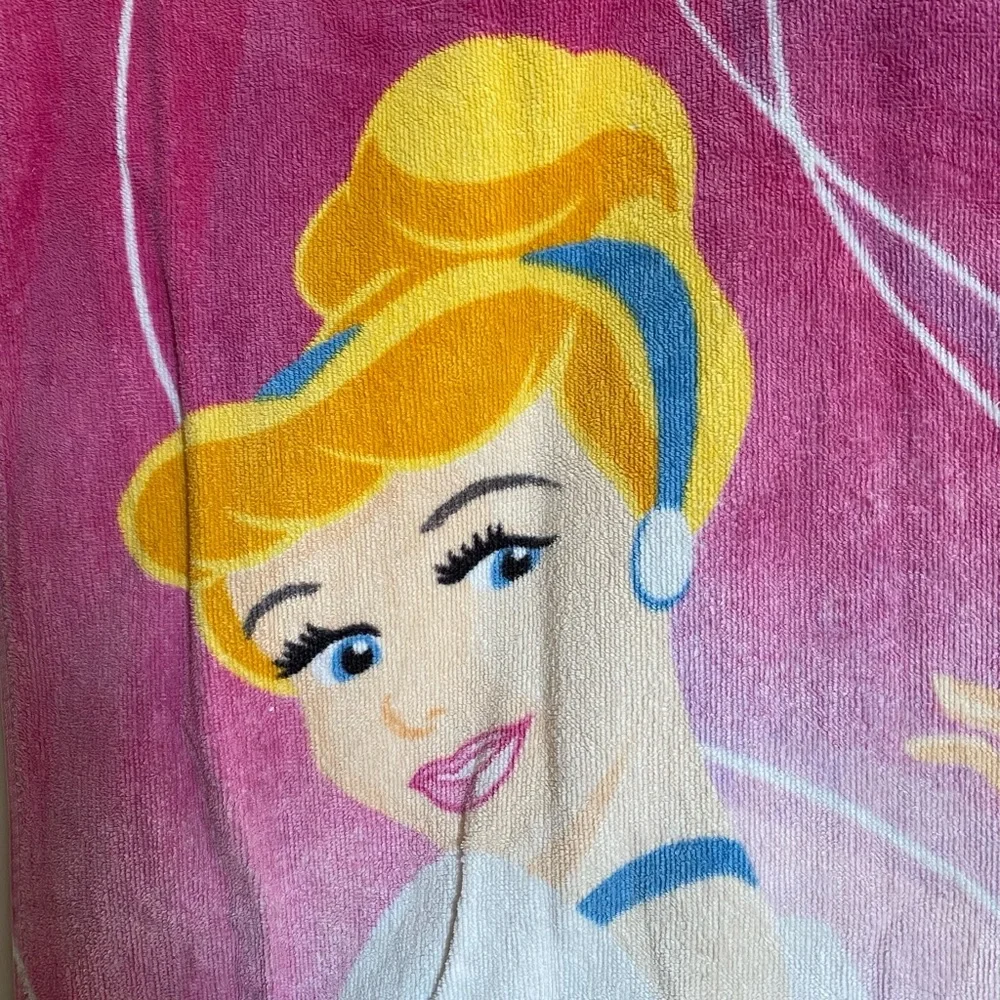 Disney Store Princess Beach Towel Snow White Cinderella Sleeping Beauty Vintage